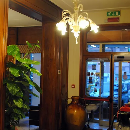 Domus Hotel