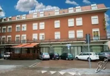 Domus 3* Maranello